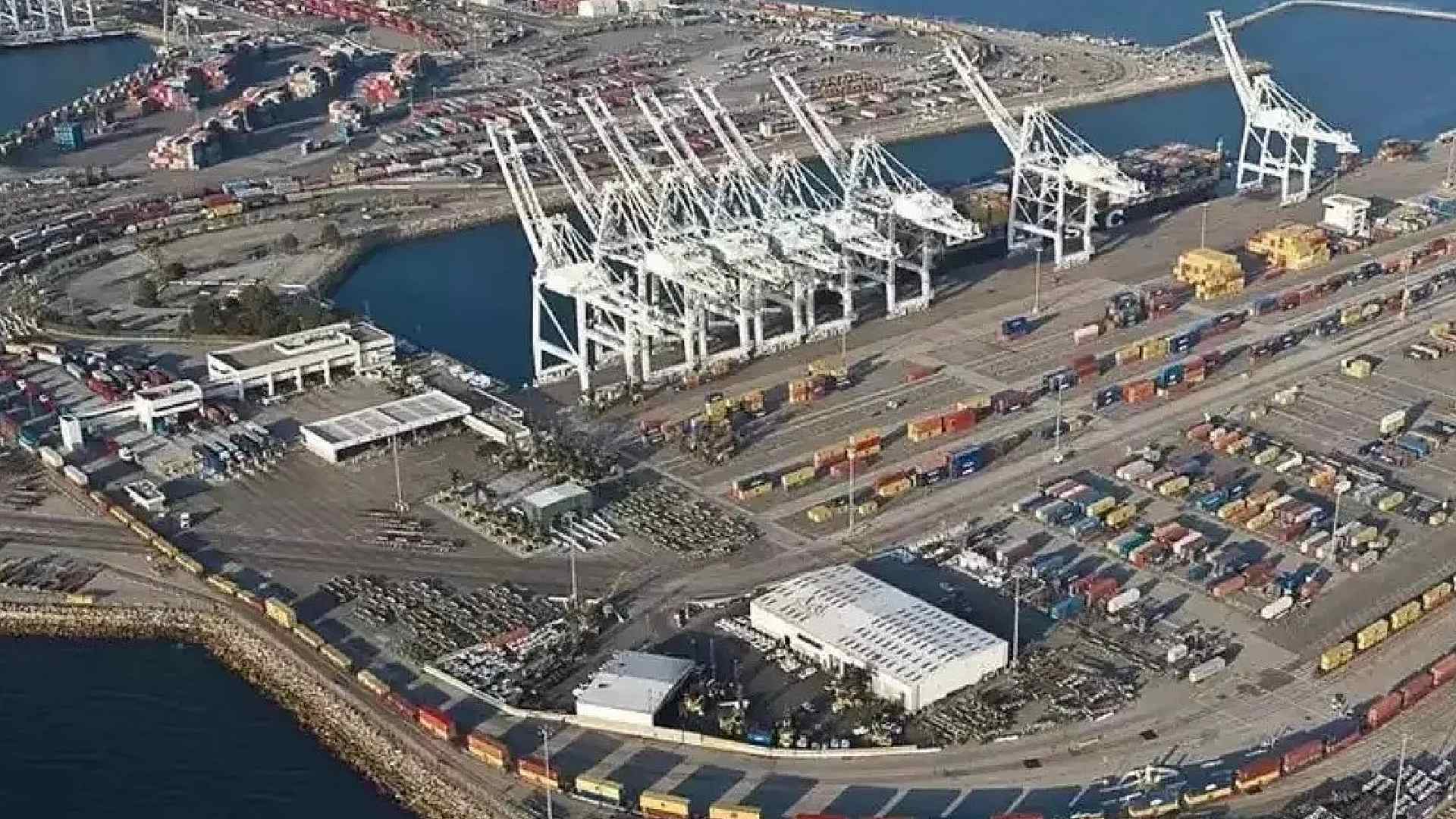 Chabahar political row