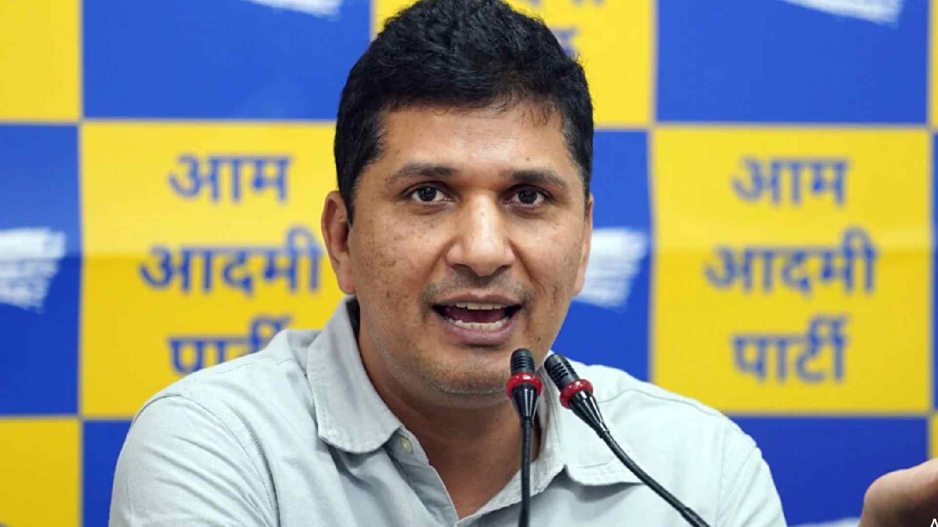 Saurabh Bhardwaj on Raghav Chadha