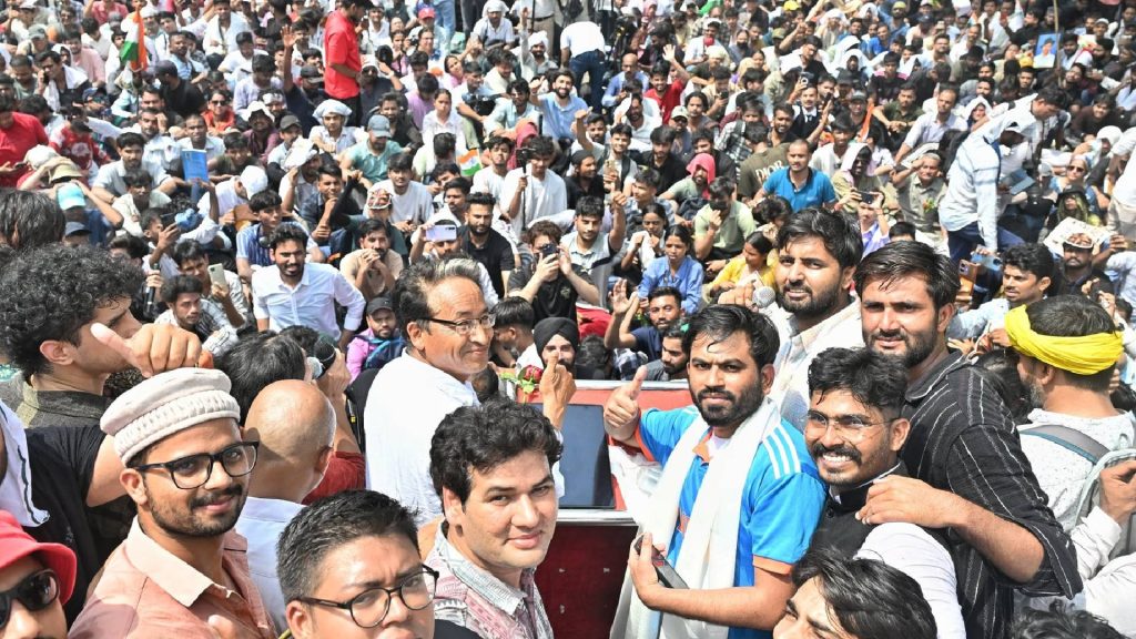 Cockroach Janta Party Protest At Jantar Mantar